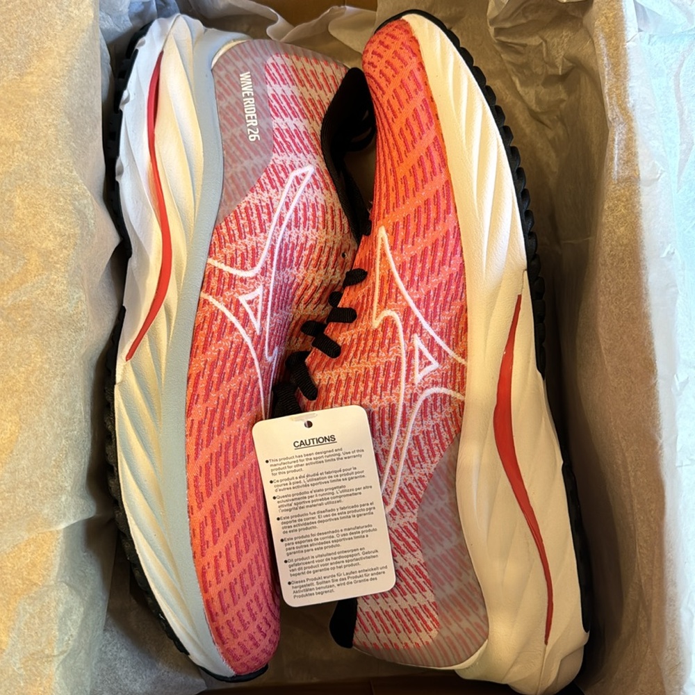 Mizuno Wave Rider 26 8.5 Women’s NWT